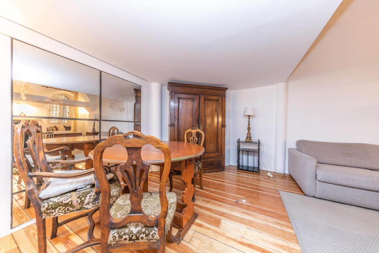 Lovely Loft Near Termini Station Rom
